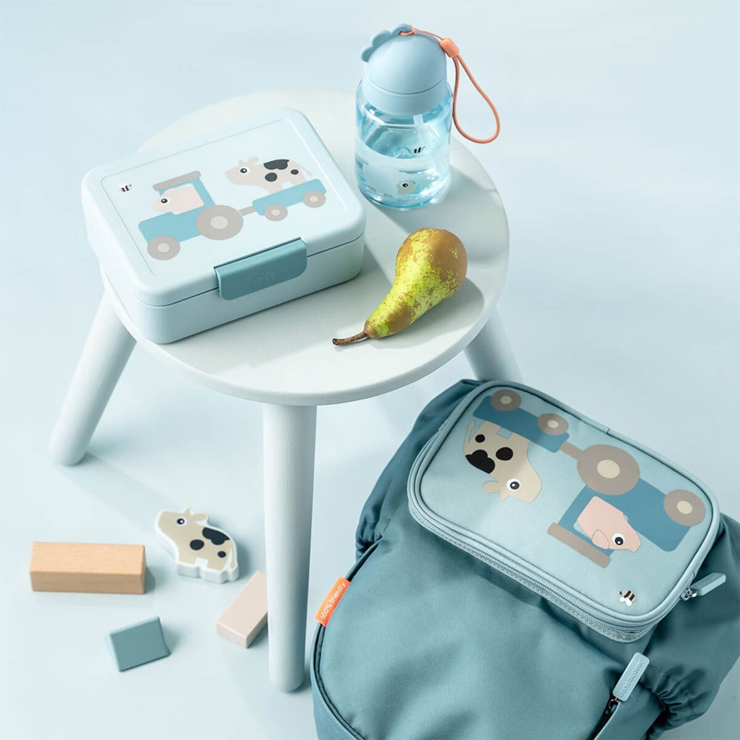 Done By Deer Lunch Box With Divider - Tiny Farm Blue