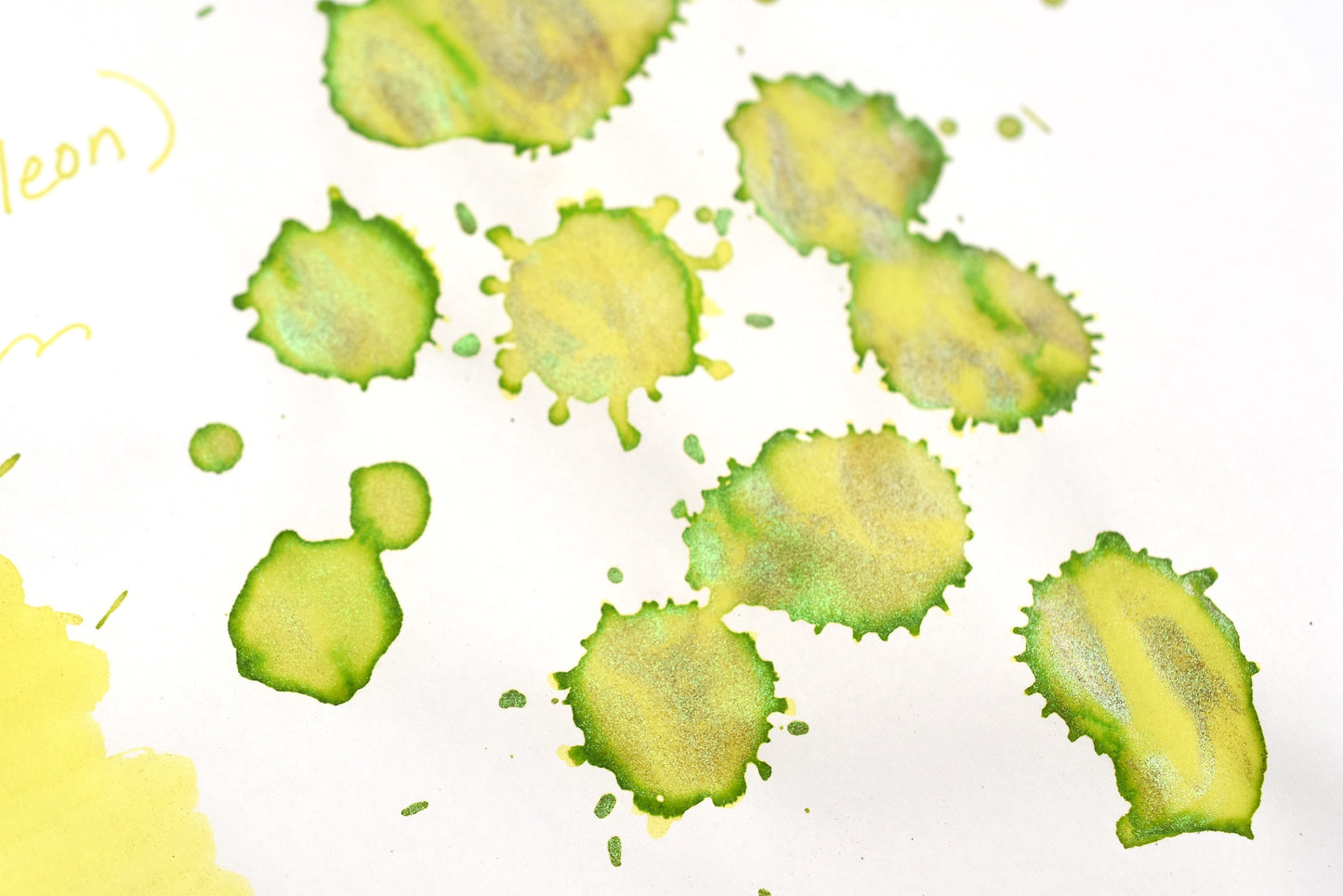 Diamine Black Edition - Chameleon - Lemon & Lime