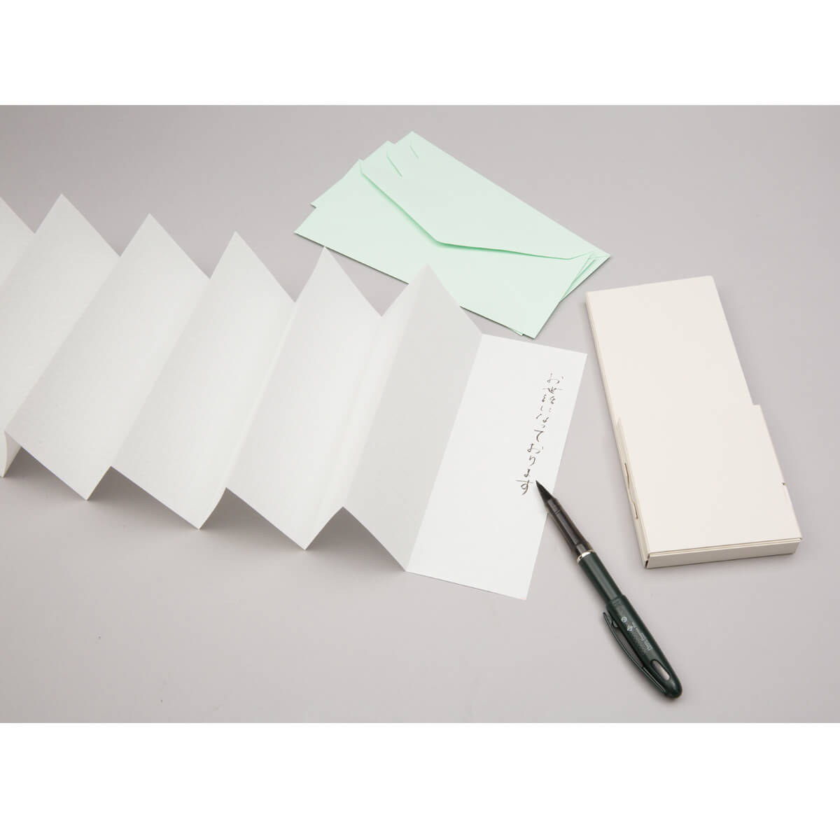 CDT Jabara Accordion Letter Set
