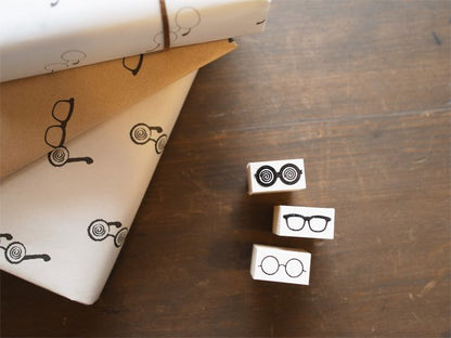36 Sublo Wooden Rubber Stamp - Glasses - In-store Only