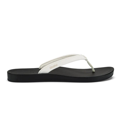 OLUKAI - UIKI (WOMENS) | BRIGHT WHITE/LAVA ROCK
