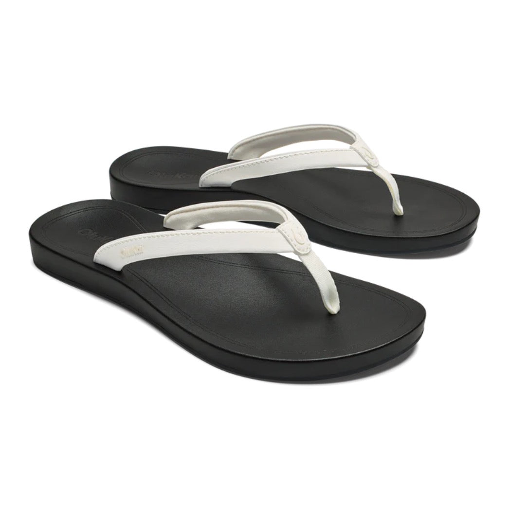 OLUKAI - UIKI (WOMENS) | BRIGHT WHITE/LAVA ROCK