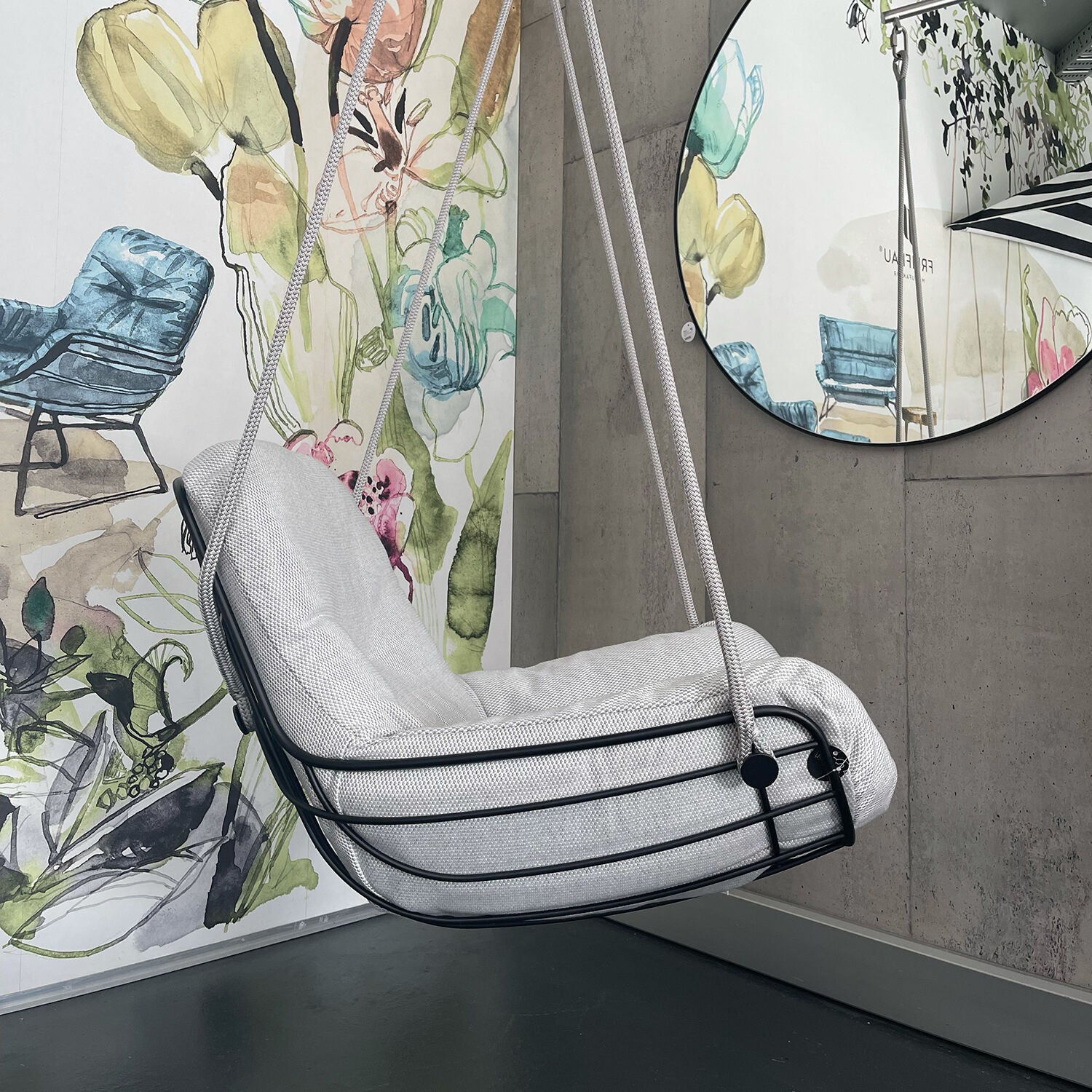 freifrau | leyasol outdoor lounge swing seat | lopi ash + black frame