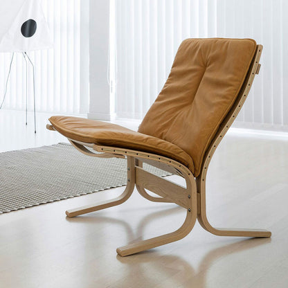 hjelle | siesta fiora 307 chair | low back | oak + rustical tan leather