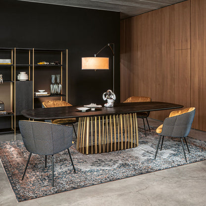 janua | bc 07 basket table boat shape | charburned larch + black base 280x120cm