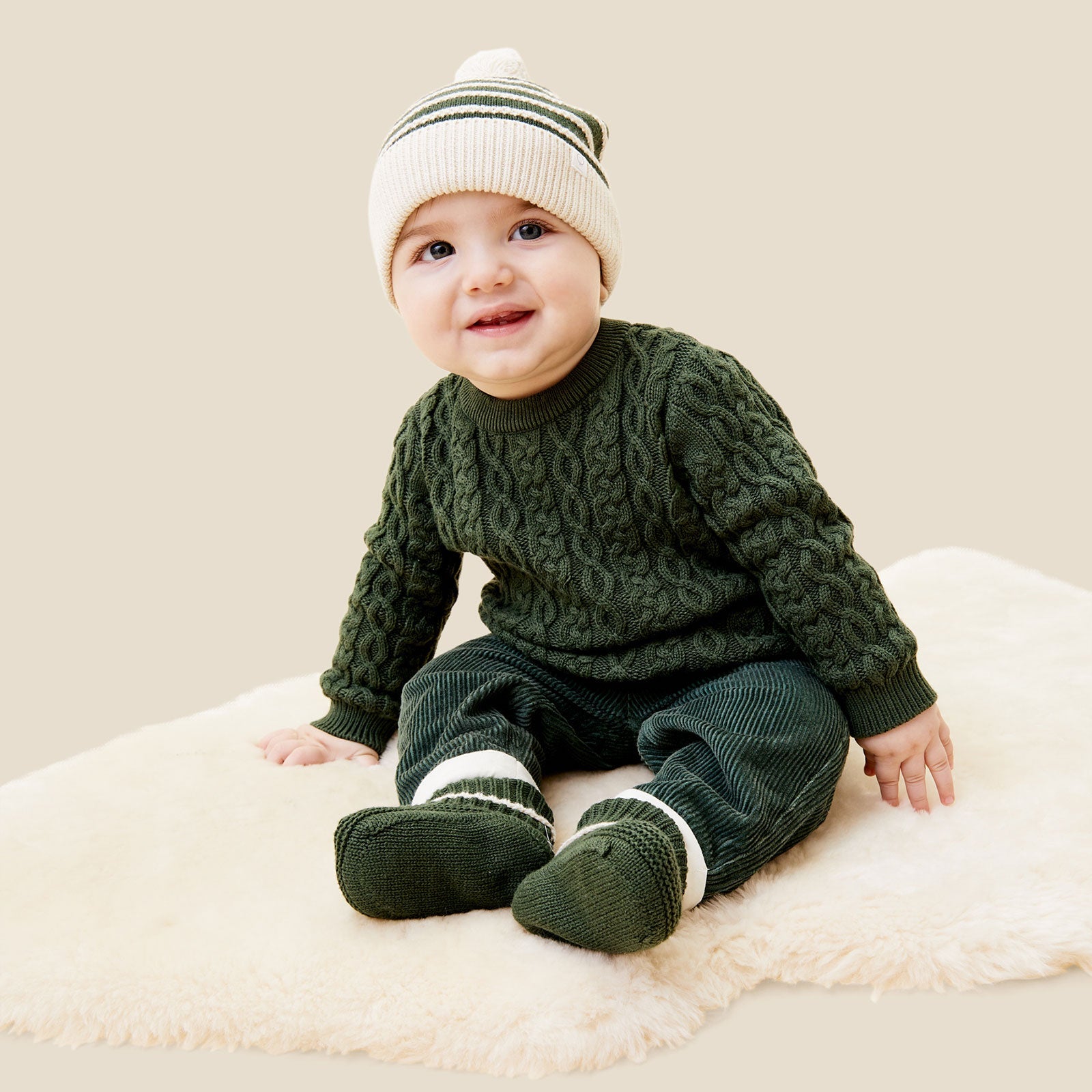 Cable Knit Jumper & Leggings Outfit