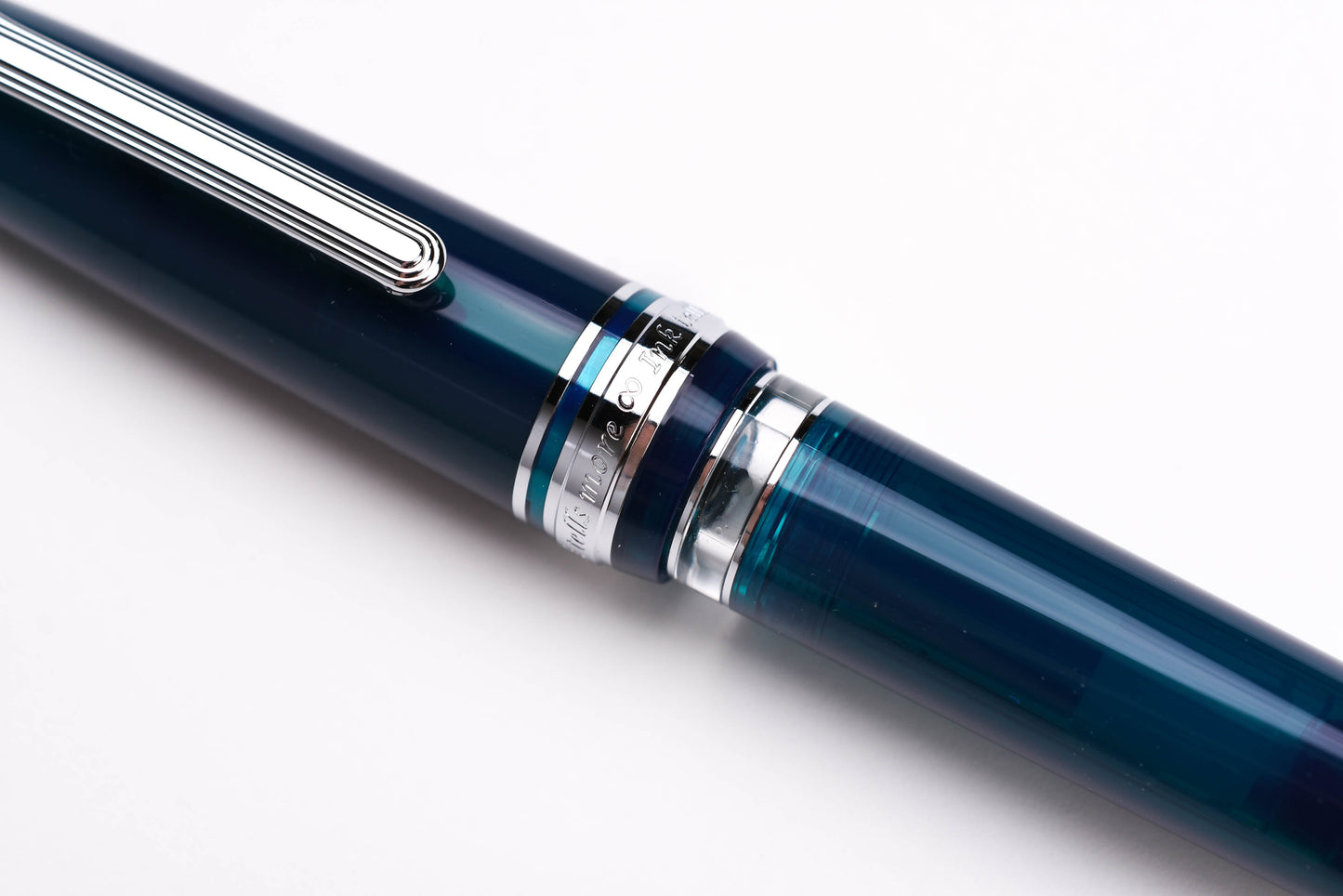 BUNGUBOX Original Large Fountain Pen - Piston - Fujiyama Blue