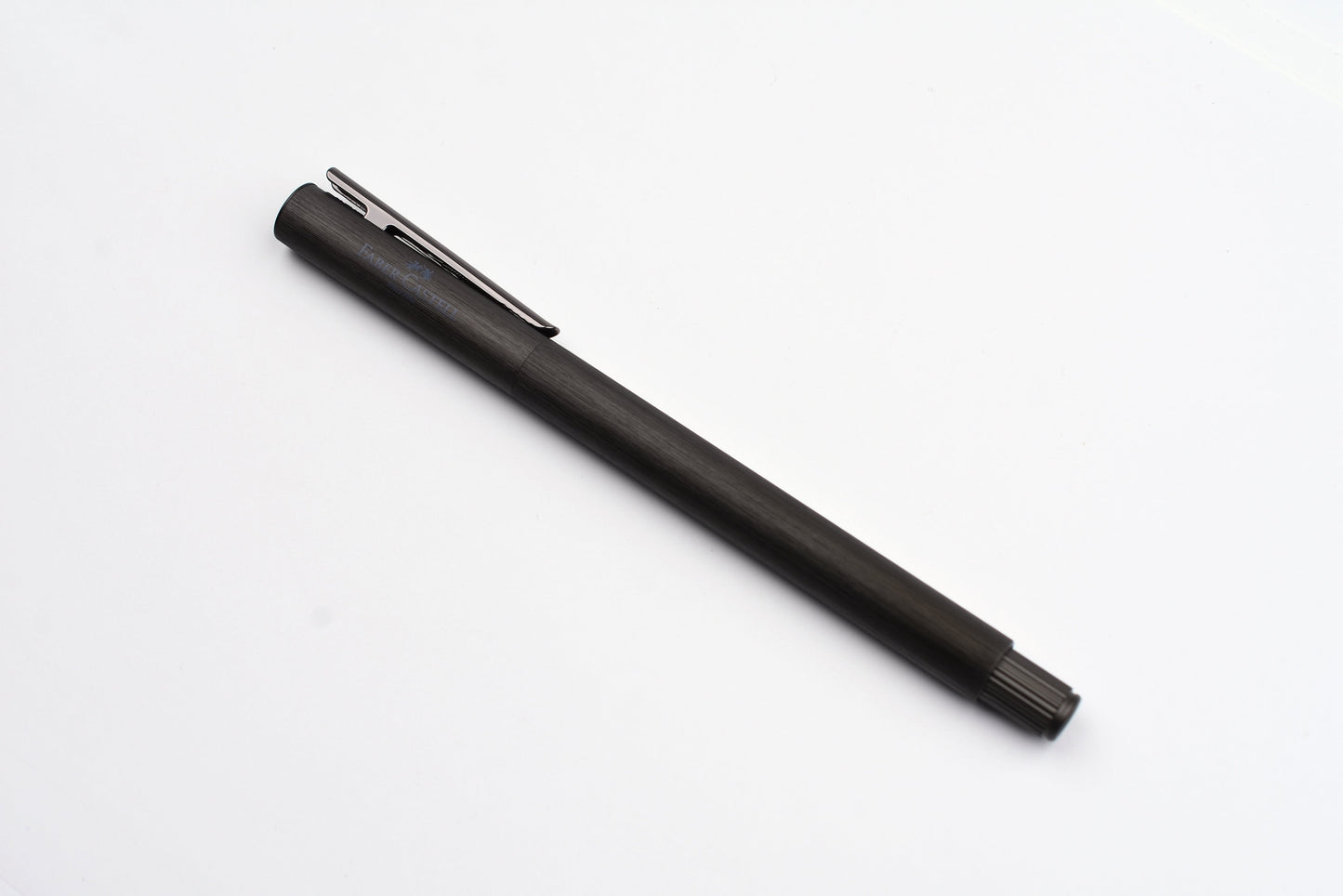Faber-Castell - Design Neo Slim Fountain Pen - Gunmetal Aluminum