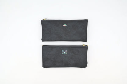 EL COMMUN One-Point Flat Pen Case