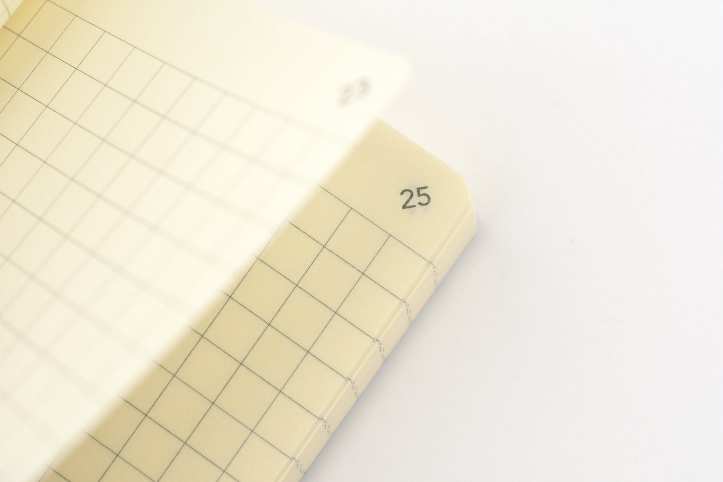 DAIGO isshoni. Notebook - Grid