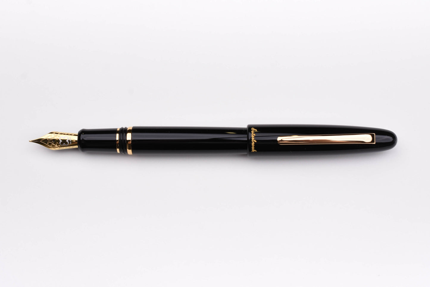 Esterbrook Estie Fountain Pen - Ebony - Gold Trim