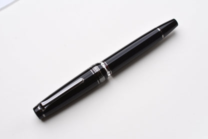 BUNGUBOX Original Fountain Pen - Piston - The Witch 2022