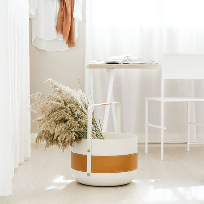 eldvarm | emma wood basket | blanc