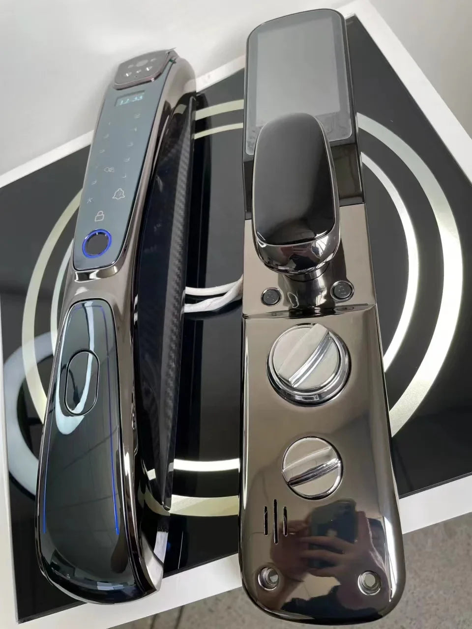 Automatic Fingerprint Electronic Digital Tuya 3D Face Recognition Cards Keys Smart Door Lock Wifi for Home Hotel Apartment
