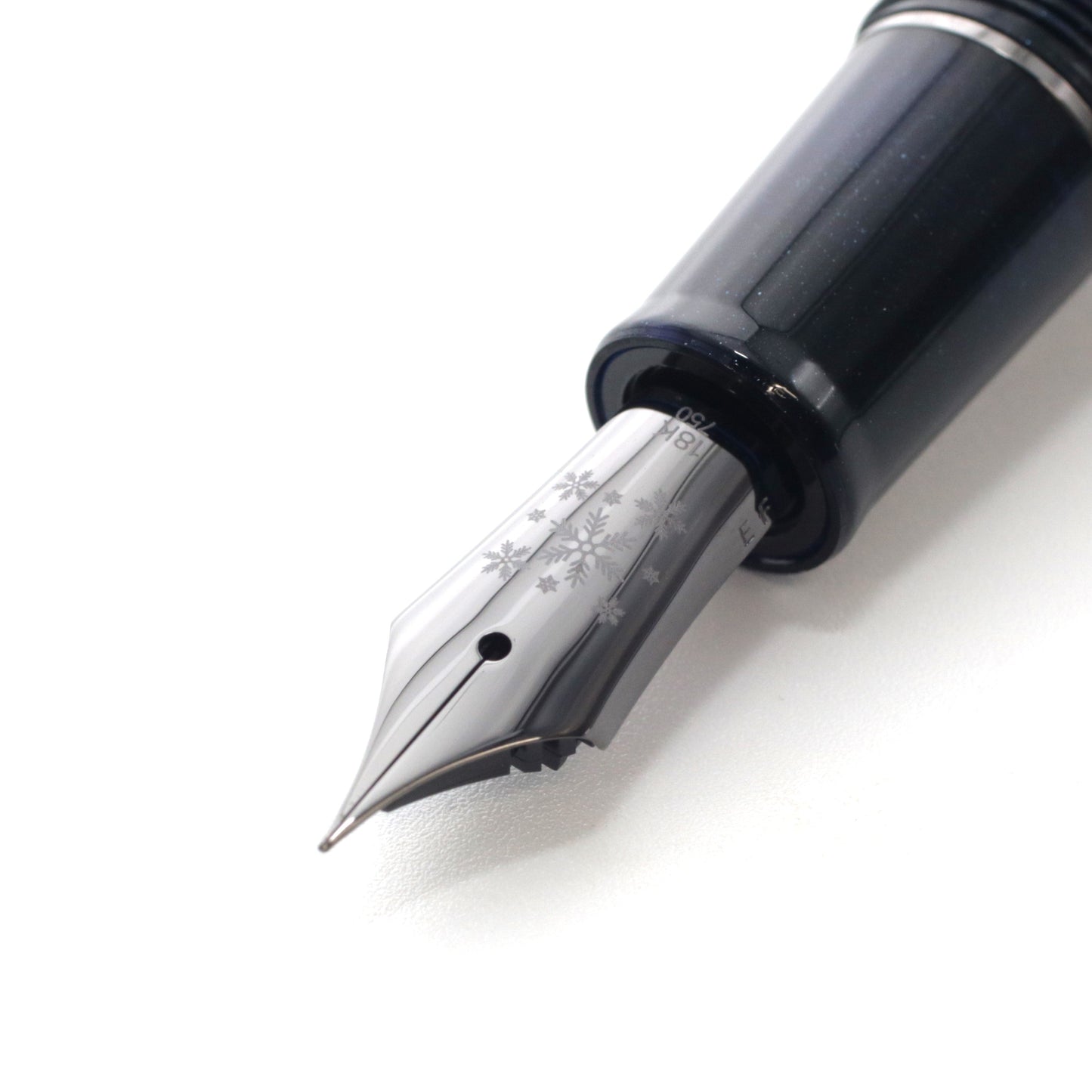 BUNGUBOX Original Large Fountain Pen - Piston - Silent Night