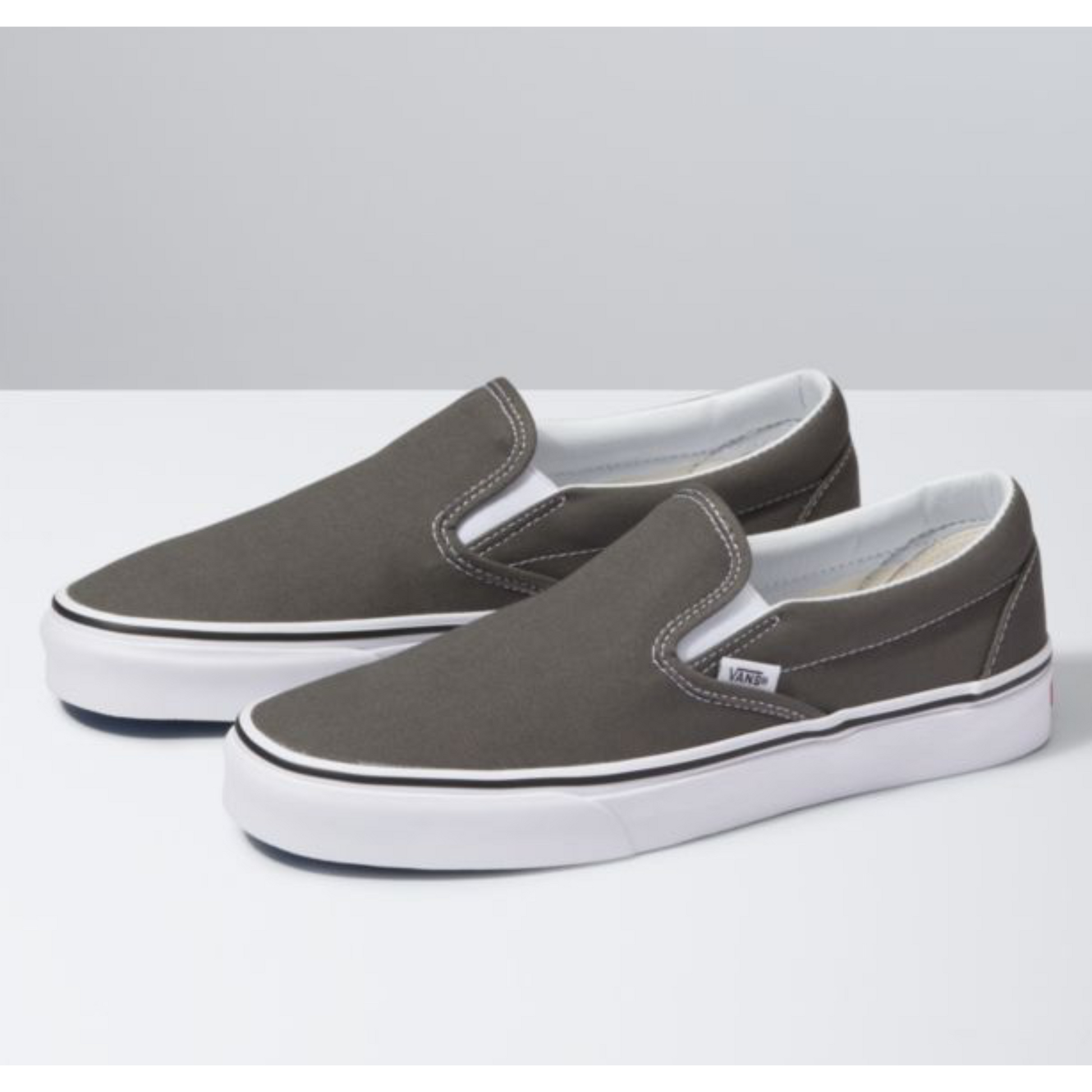 VANS - CLASSIC SLIP-ON | CHARCOAL