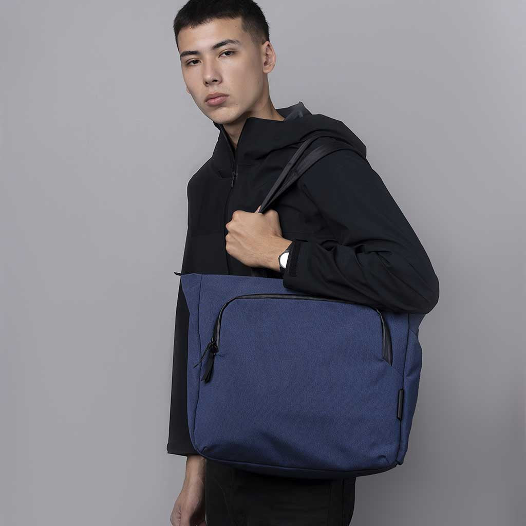Bravo Tote V1