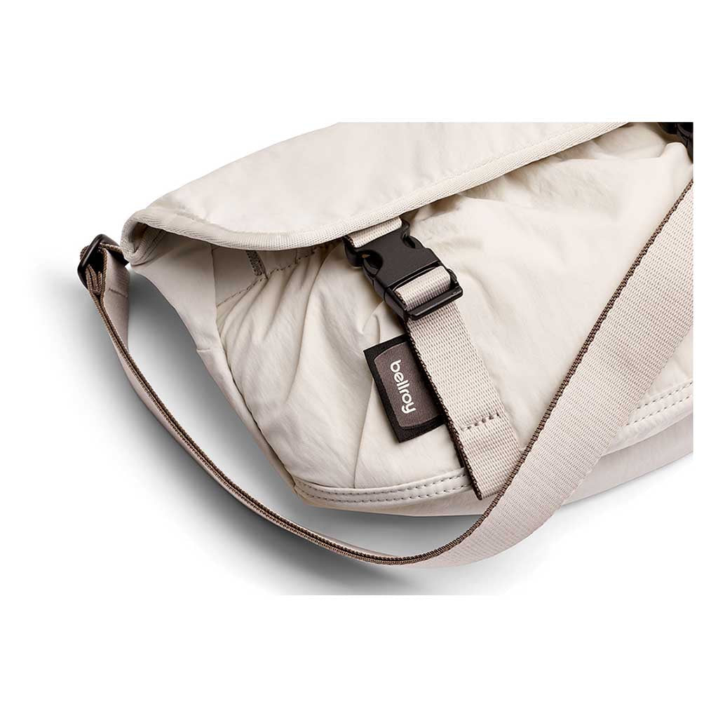 Cinch Mini Messenger