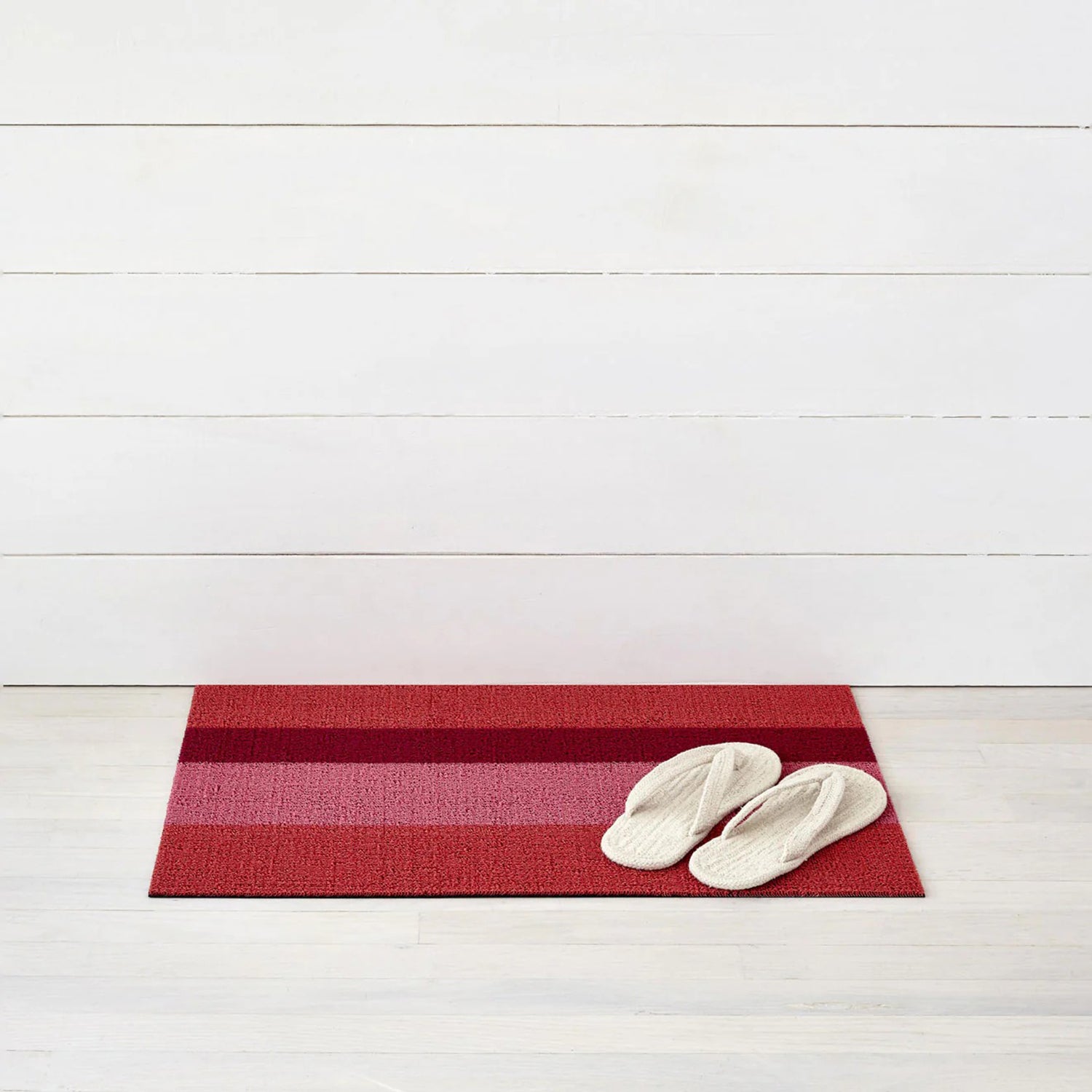 chilewich | shag doormat 46x71cm (18x28") | bold stripe punch