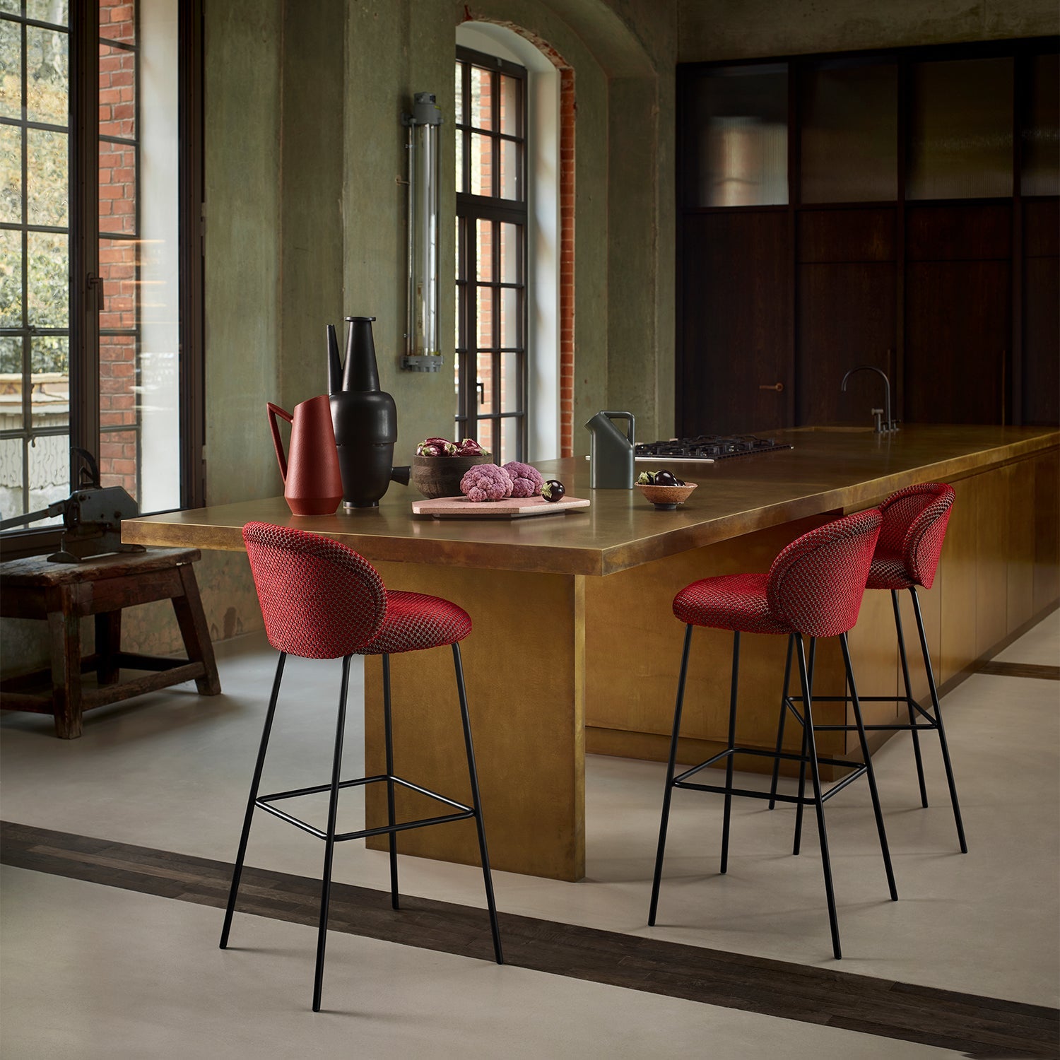 freifrau | ona kitchen stool 65cm | riga marine + black frame