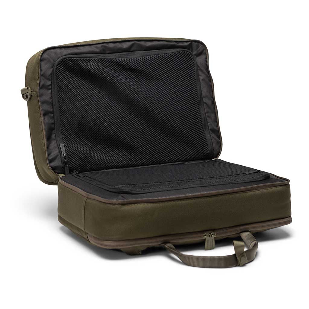 Bowen Convertible Travel Duffle Tech