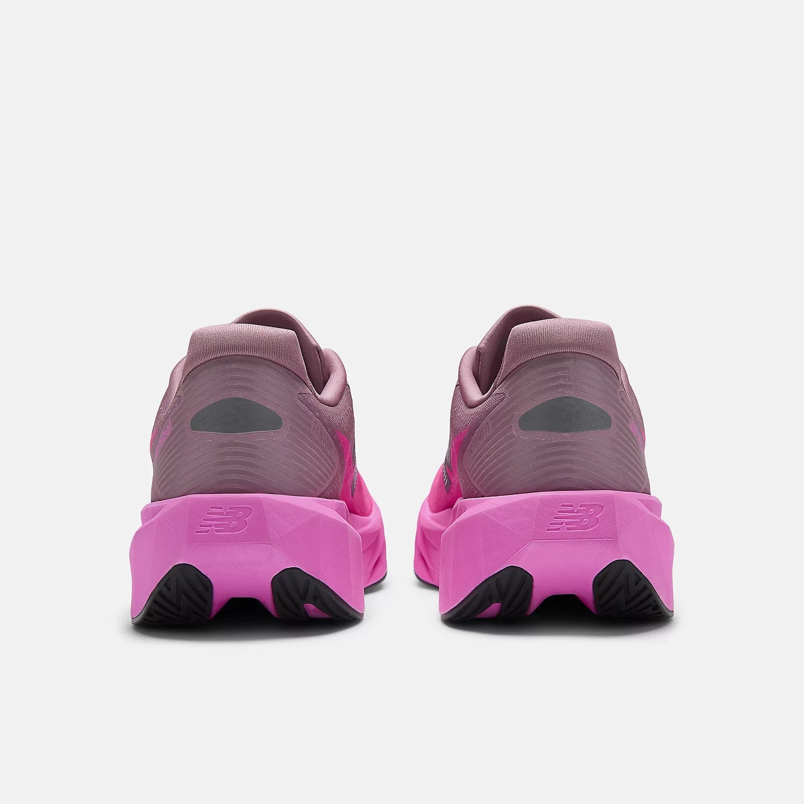 New Balance - Men's FuelCell Rebel v5