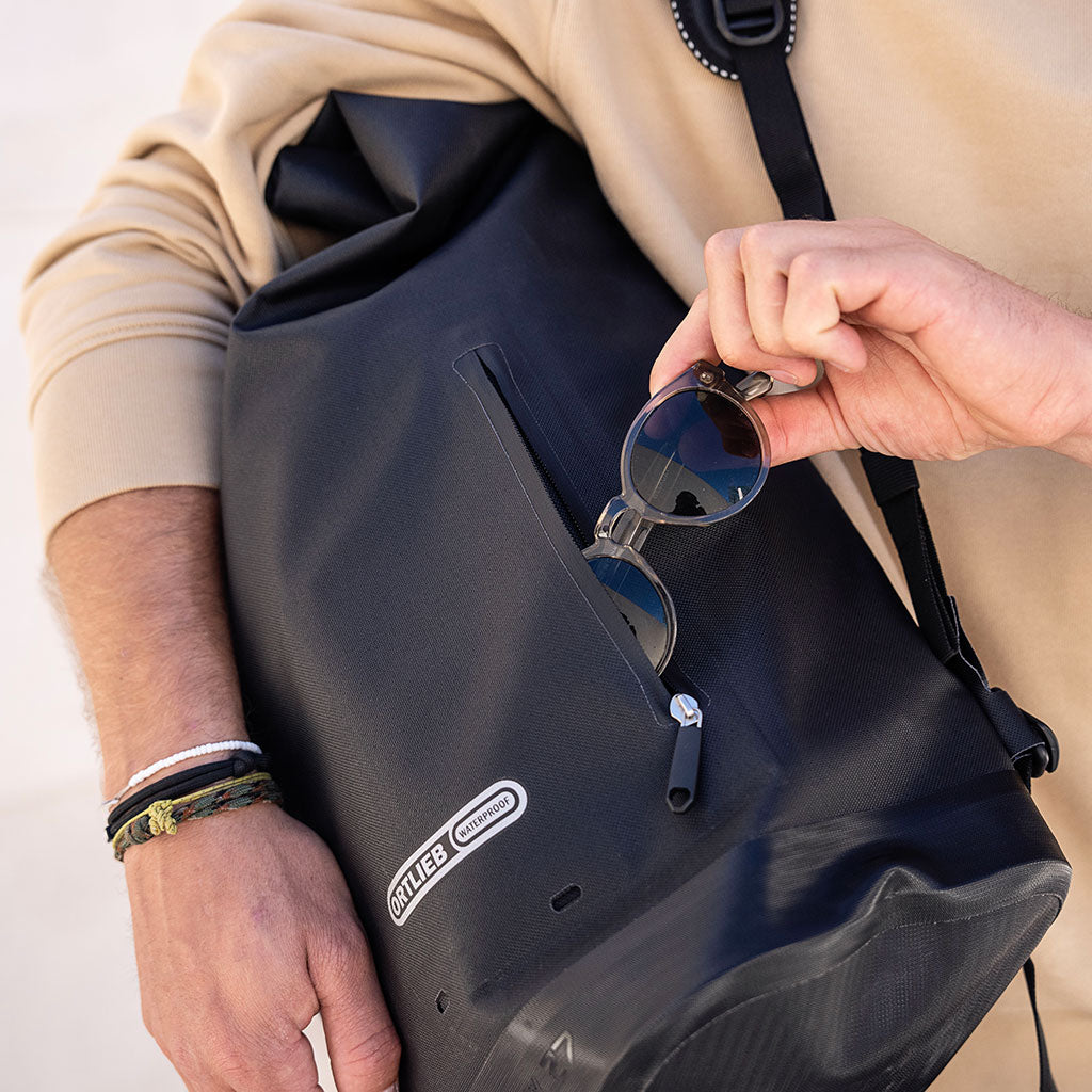 Commuter Daypack 21L